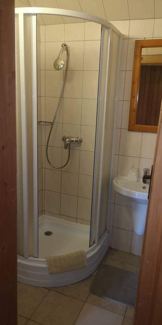 Kúpeľňa bez toalety, Chalupa U Dobrého Hospodára, Turík