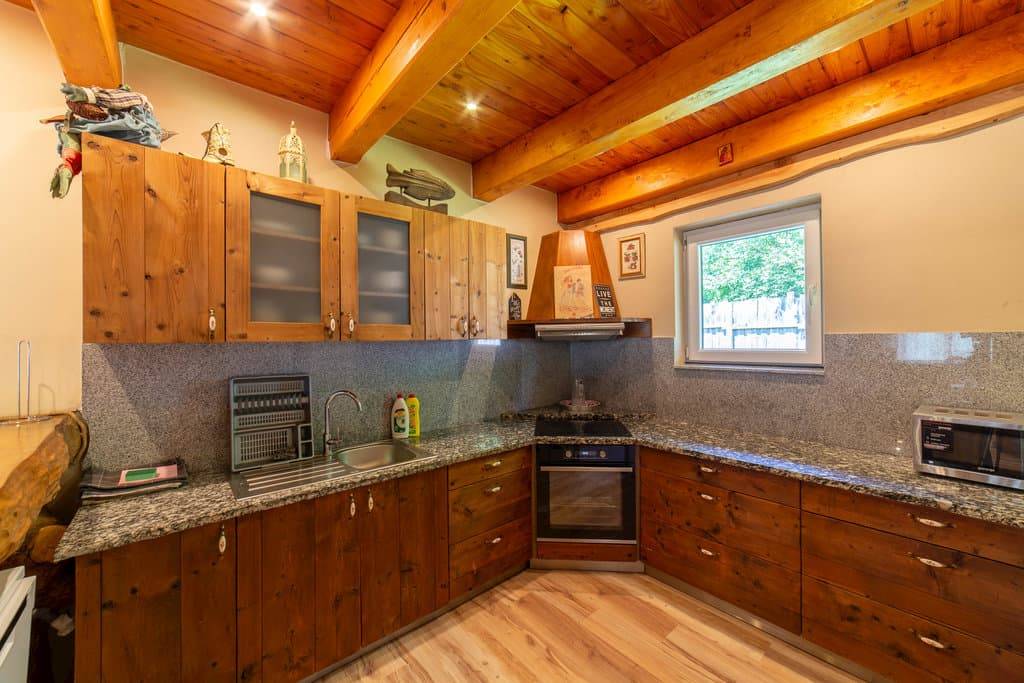 Kuchyňa, MONTANA RESIDENCE - Zrub Virginia, Martin