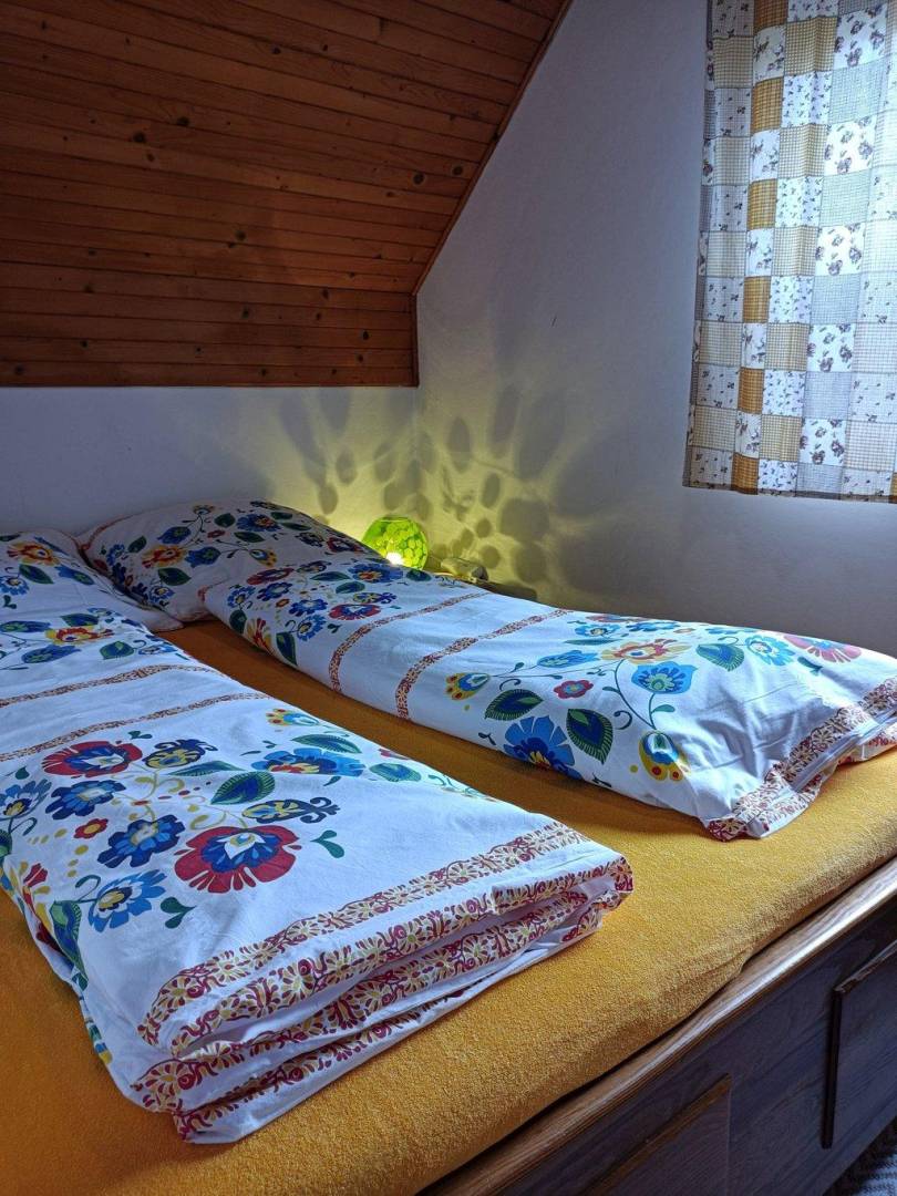 Spálňa, Chata Smrek a zvieracia mini farma, Jezersko