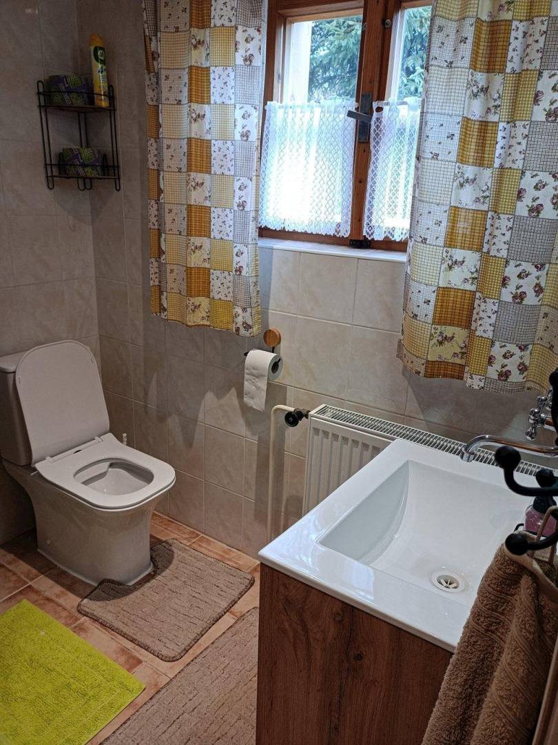Kúpeľňa s toaletou, Chata Smrek a zvieracia mini farma, Jezersko