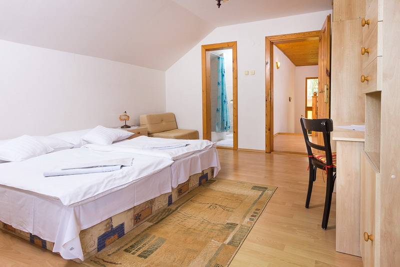 Spálňa, Vila Kantor, Štôla