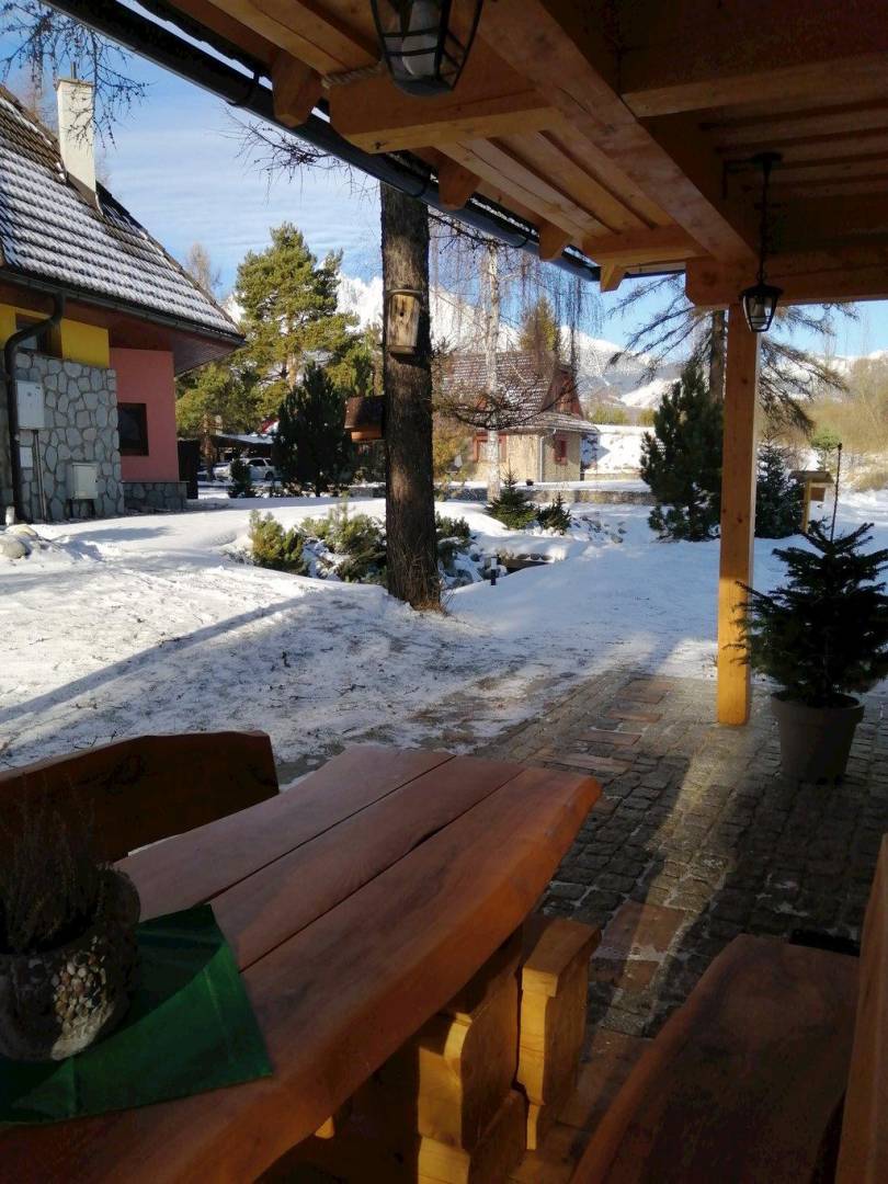 Terasa, Chalúpka pod Tatrami, Stará Lesná