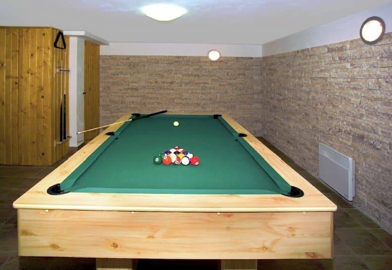 Spoločenská miestnosť, Chata č. 23 Čremošné pri Turčianskych Tepliciach, Čremošné