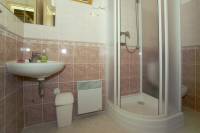 Kúpeľňa s toaletou, Chata č. 23 Čremošné pri Turčianskych Tepliciach, Čremošné