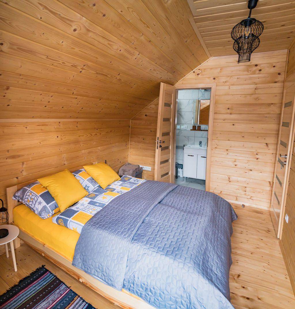 Spálňa, Chata Jazorná, Demänovská Dolina