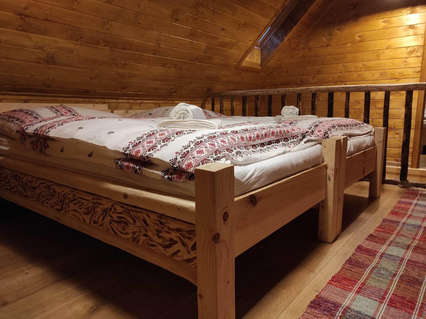 Spálňa, Drevená Chalúpka, Šumiac