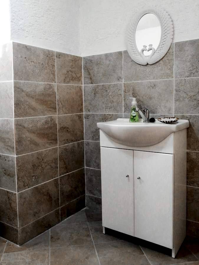 Samostatná toaleta, Majer Malženice, Malženice