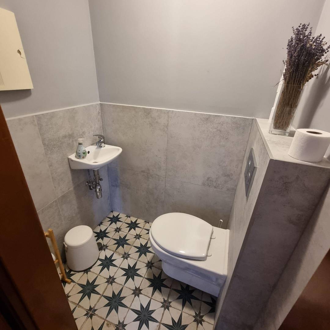 Samostatná toaleta, Chata Relax, Jedľové Kostoľany