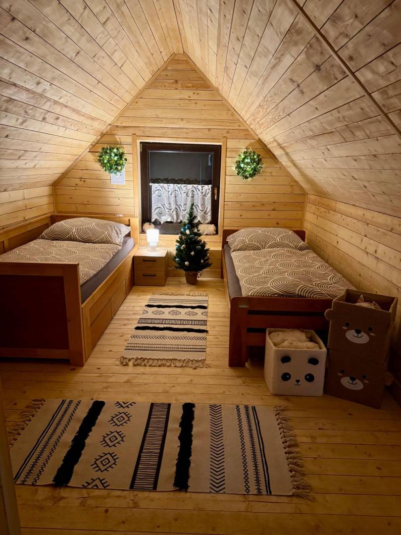 Spálňa, Chata Tabia, Ostrý Grúň