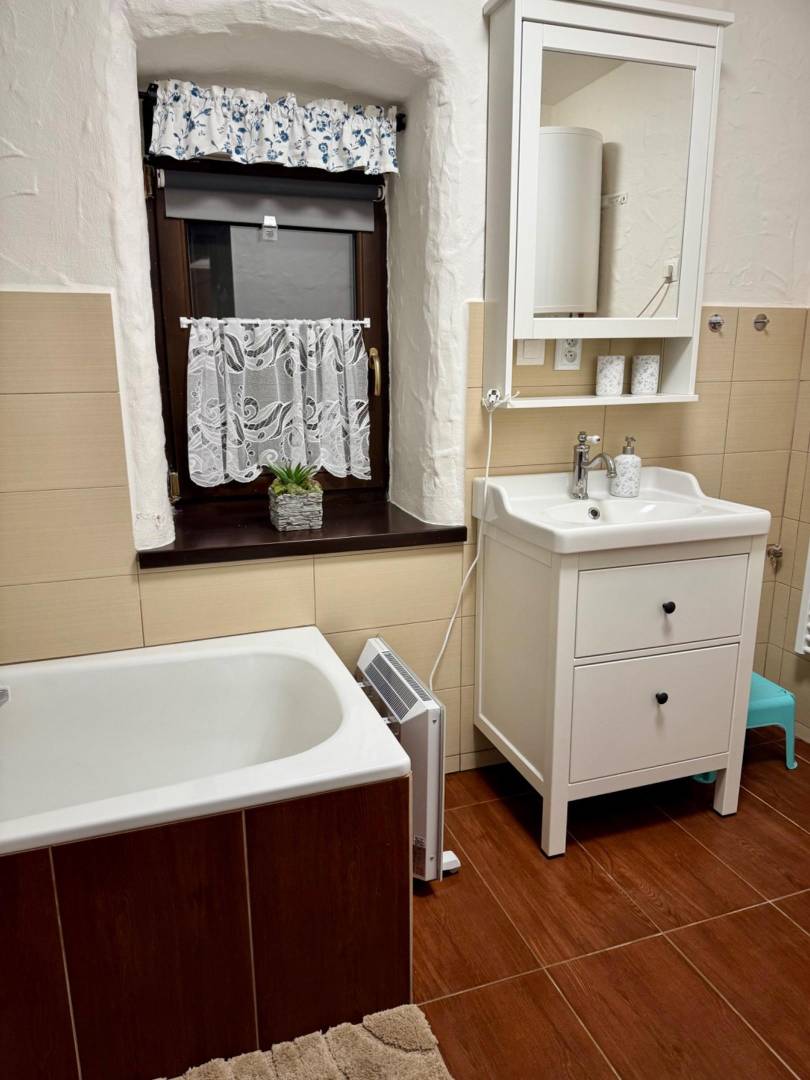 Kúpeľňa s toaletou, Chata Tabia, Ostrý Grúň