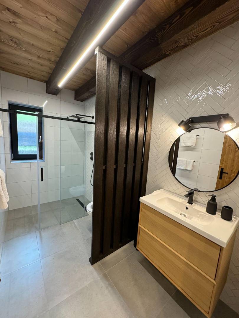 Kúpeľňa s toaletou, Chata pod Cigerníkom, Matiašovce