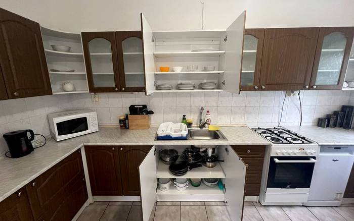 Kuchyňa, Štvorspálňový extra veľký dom, Nitra