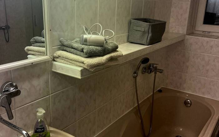 Kúpeľňa bez toalety, Štvorspálňový extra veľký dom, Nitra