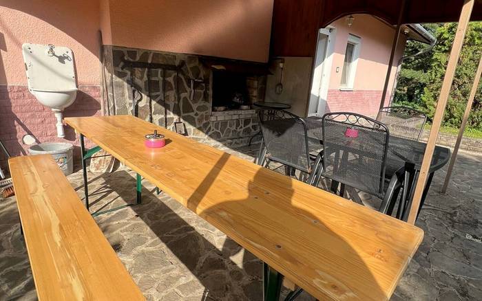 Terasa, Štvorspálňový extra veľký dom, Nitra