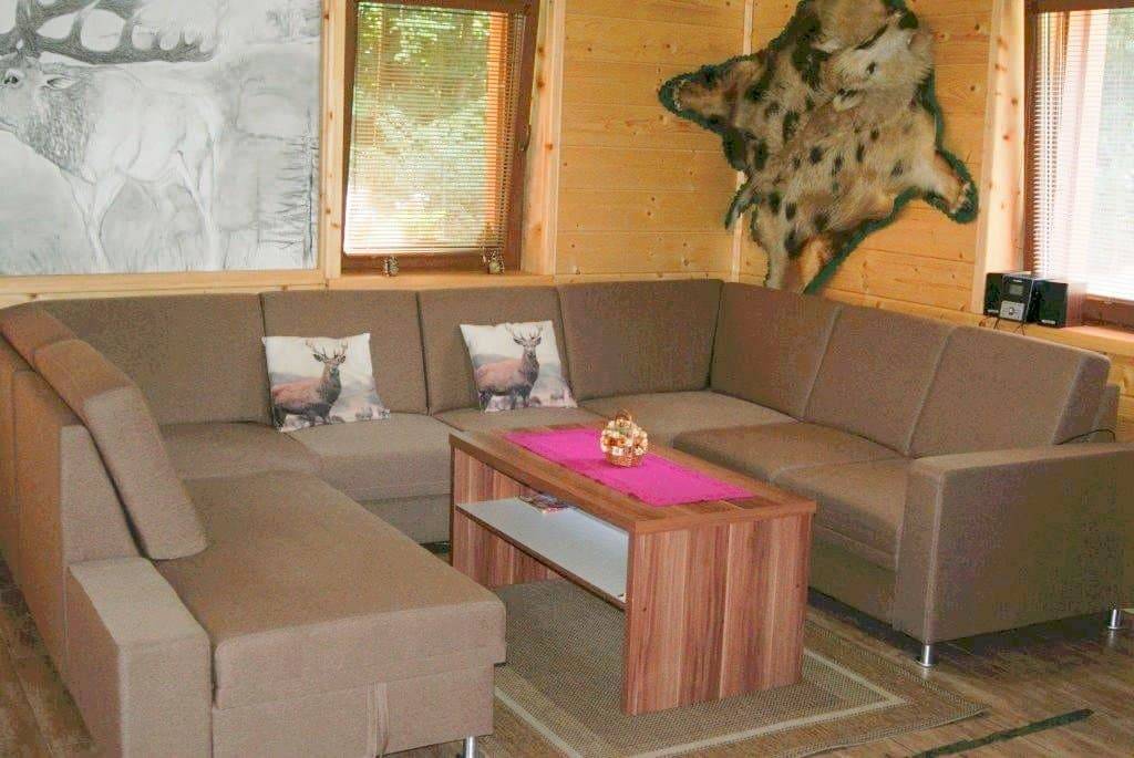 Obývačka, Chata pod lipou, Kozelník