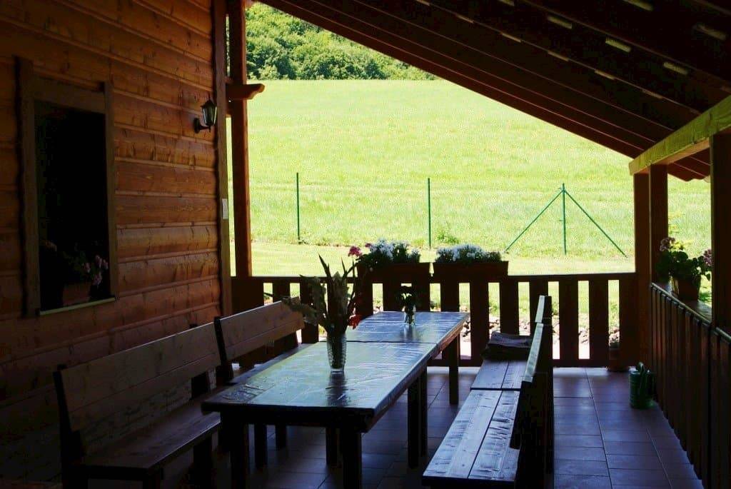 Terasa, Chata pod lipou, Kozelník