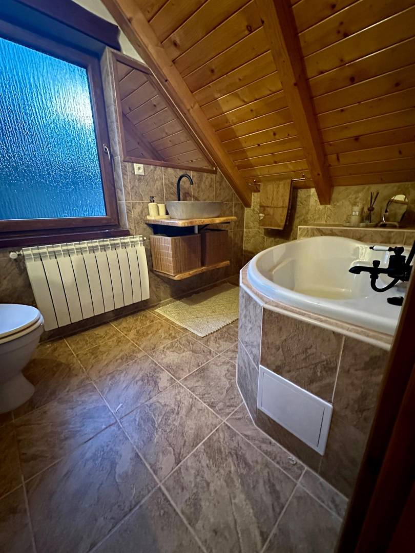 Kúpeľňa s toaletou, Chata Melissa, Trstená