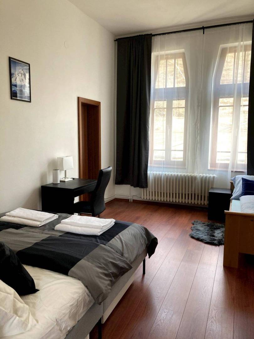 Spálňa, Historická vila Dom hostí, Podbrezová