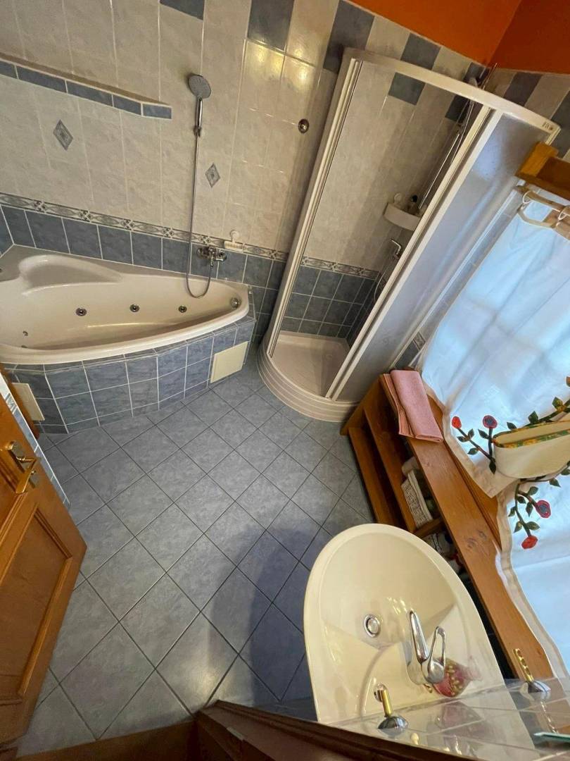 Kúpeľňa bez toalety, Chalúpka pod Rozsutcom, Zázrivá