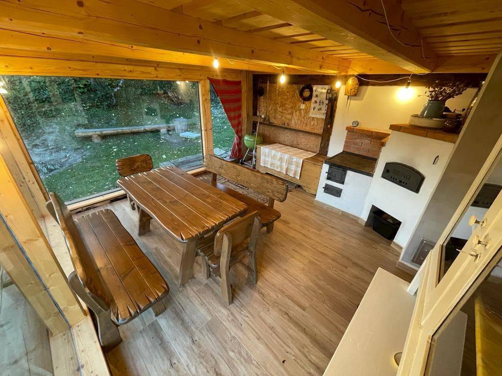 Terasa, Chalúpka pod Rozsutcom, Zázrivá