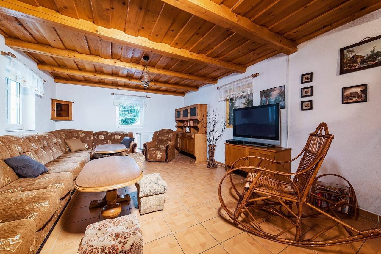 Obývačka, Veľká chata pod Chopkom, Horná Lehota