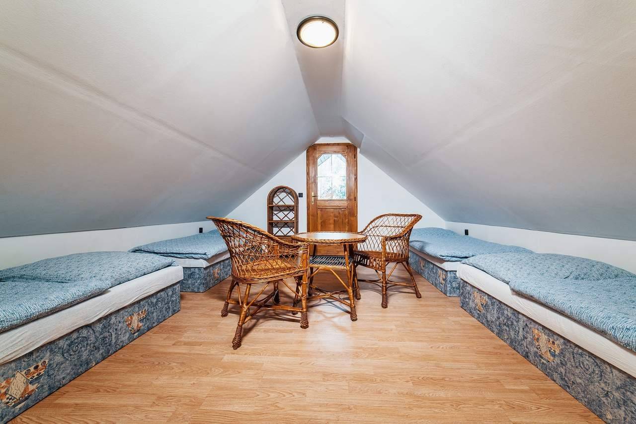 Spálňa, Veľká chata pod Chopkom, Horná Lehota