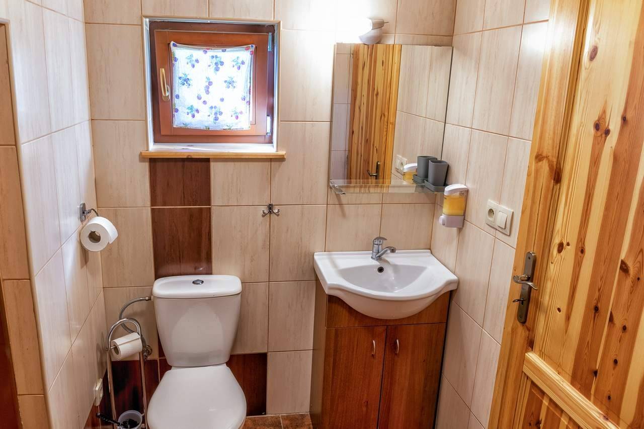 Kúpeľňa s toaletou, Chalupa u Žofky***, Oščadnica
