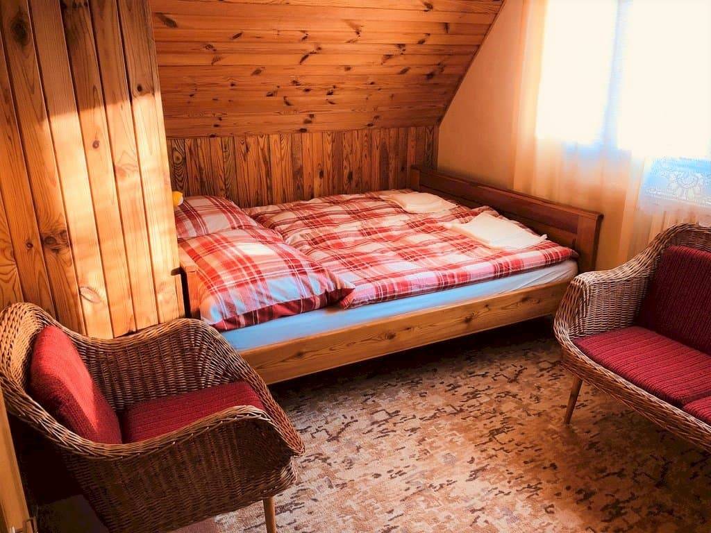 Spálňa, Chata pri jazierku, Vyšná Voľa