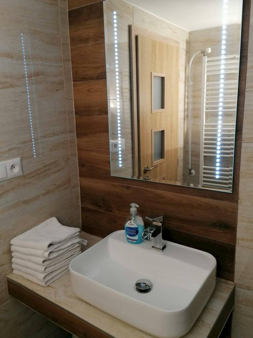 Kúpeľňa s toaletou, Chata pri jazierku, Vyšná Voľa