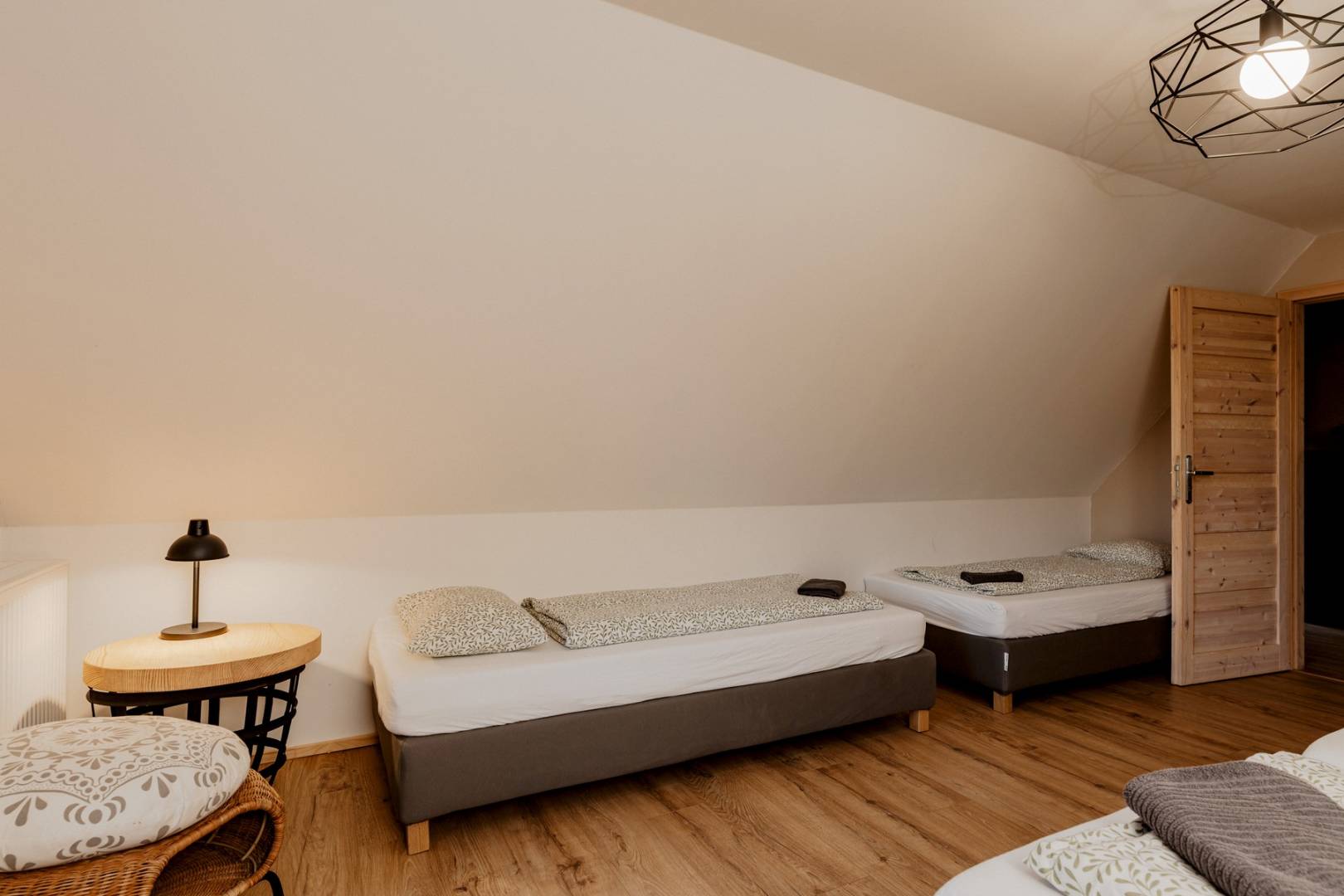 Spálňa, Chata Pekný les, Horné Hámre