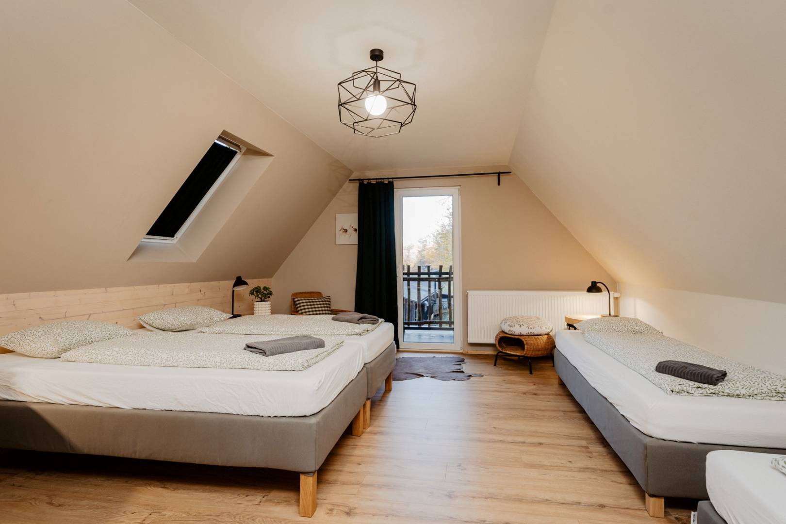 Spálňa, Chata Pekný les, Horné Hámre