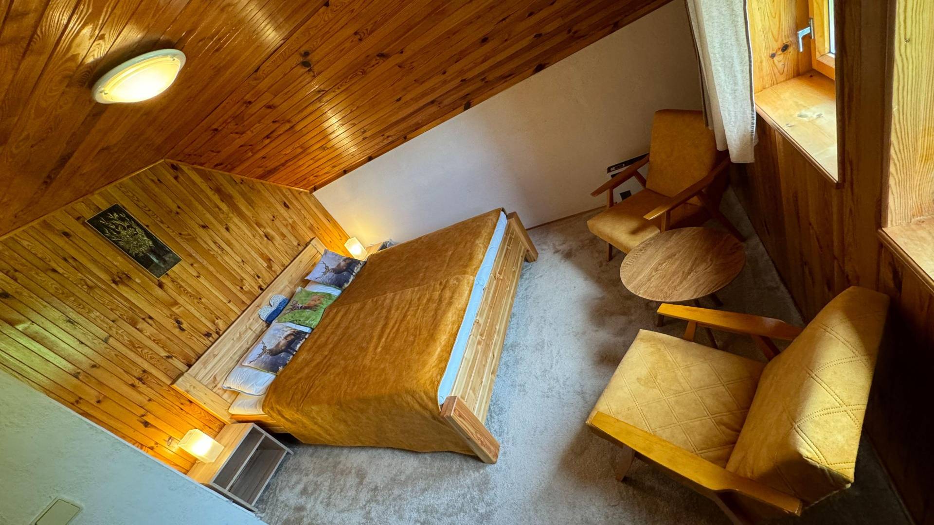 Spálňa, Chata Čremošné 105, Čremošné