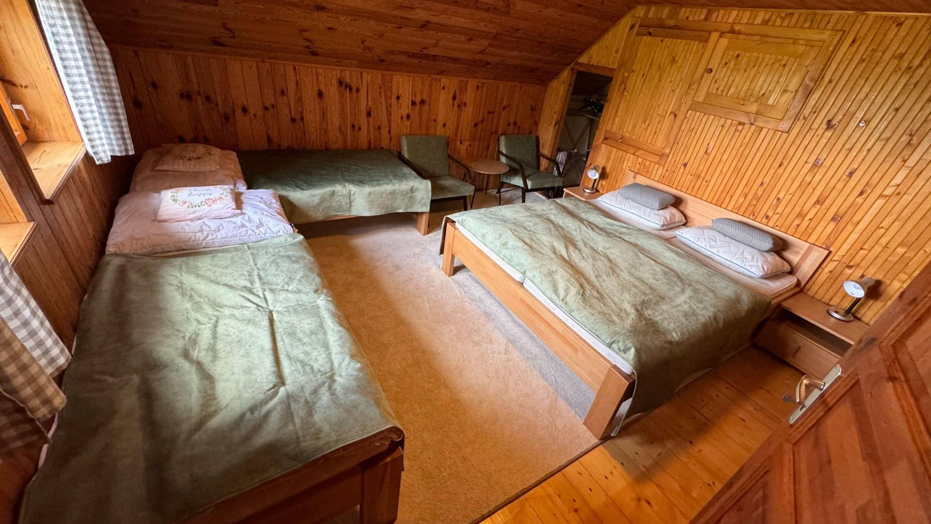 Spálňa, Chata Čremošné 105, Čremošné