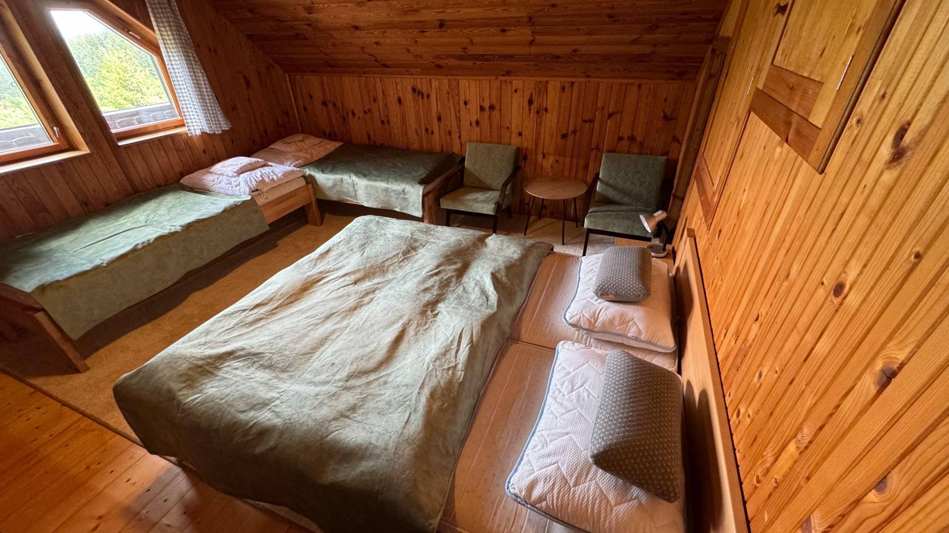 Spálňa, Chata Čremošné 105, Čremošné