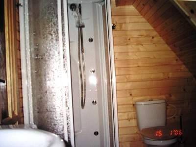 Kúpeľňa s toaletou, Chata 405**, Stará Lesná