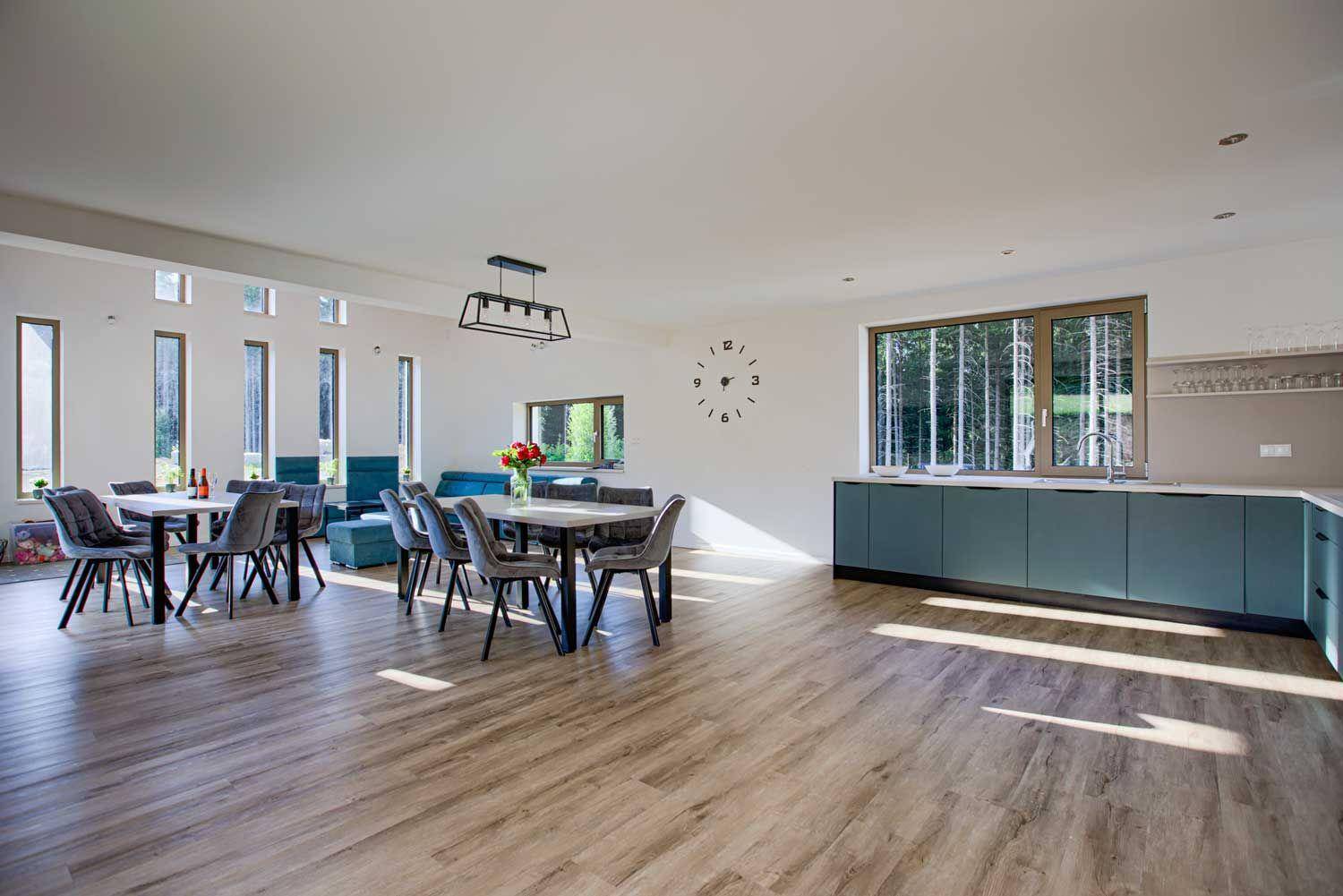 Kuchyňa, Pekné časy na Hlobišove, Hronec