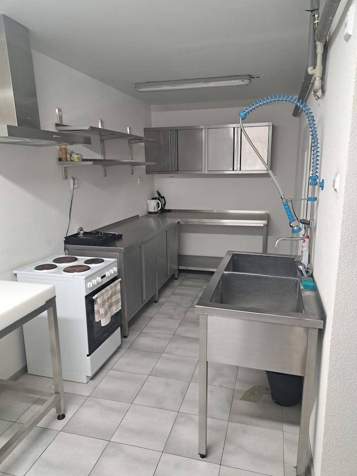 Kuchyňa, OdychOFFka - ľavý blok, Prašice