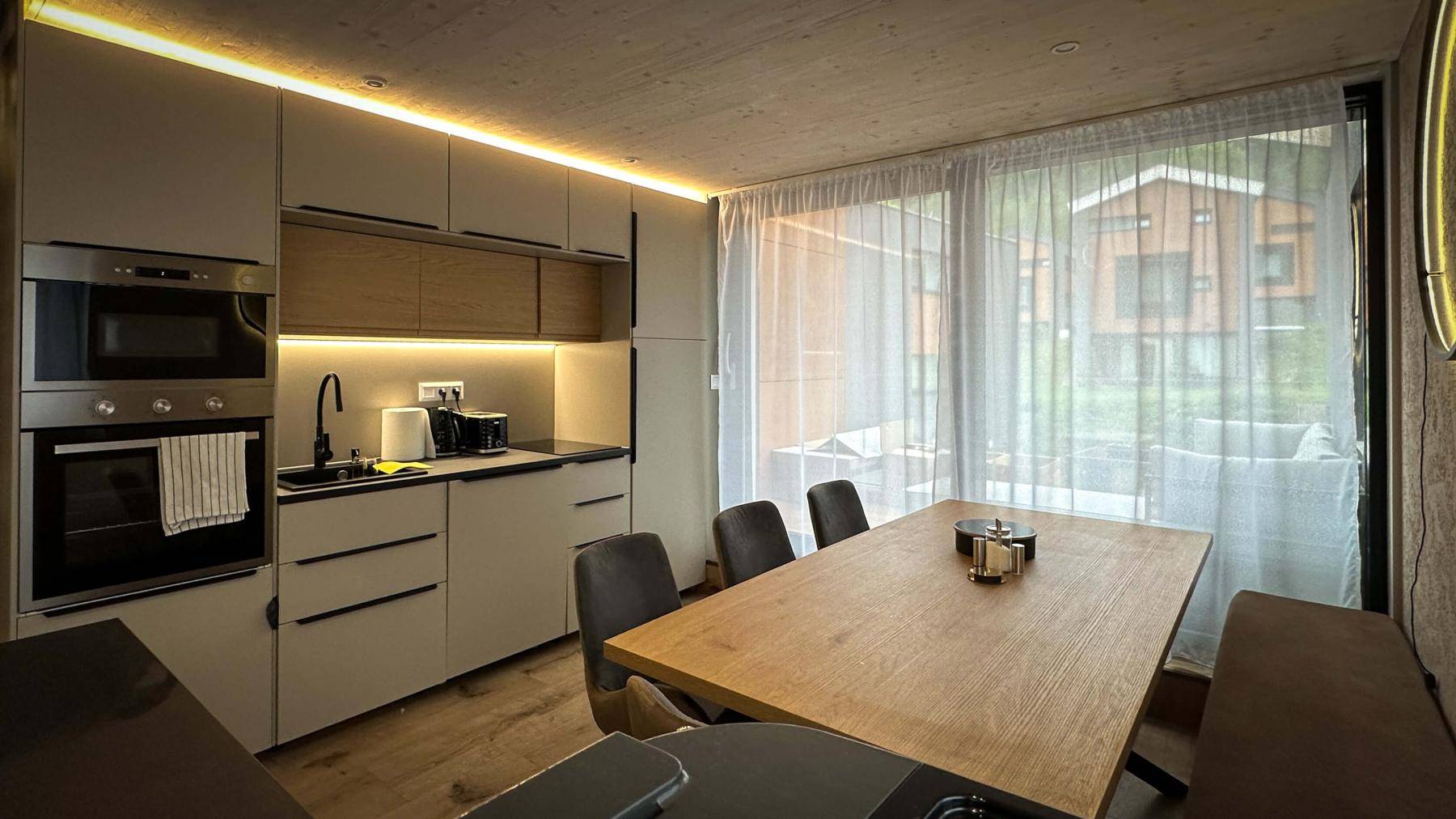 Kuchyňa, Apartmanica Hrabovo 32-3B, Ružomberok