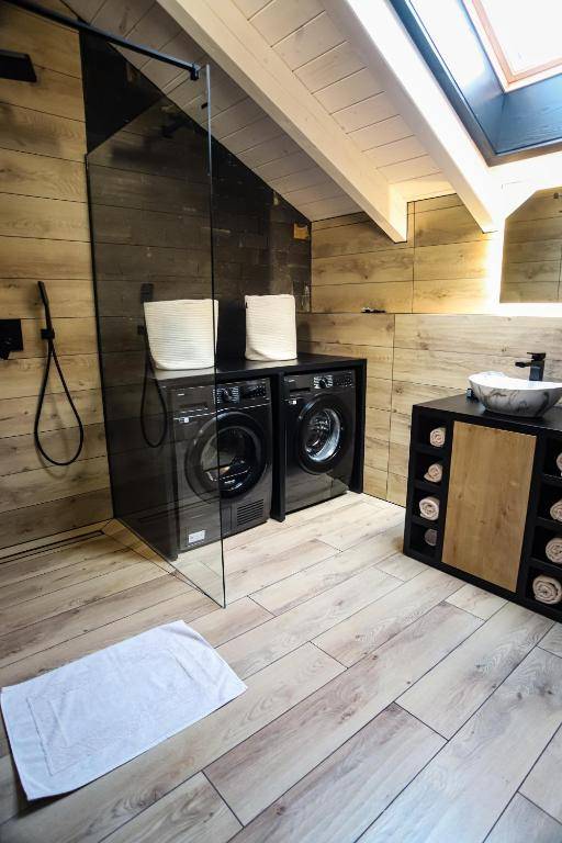 Kúpeľňa s toaletou, Chata Andromeda, Oravská Lesná