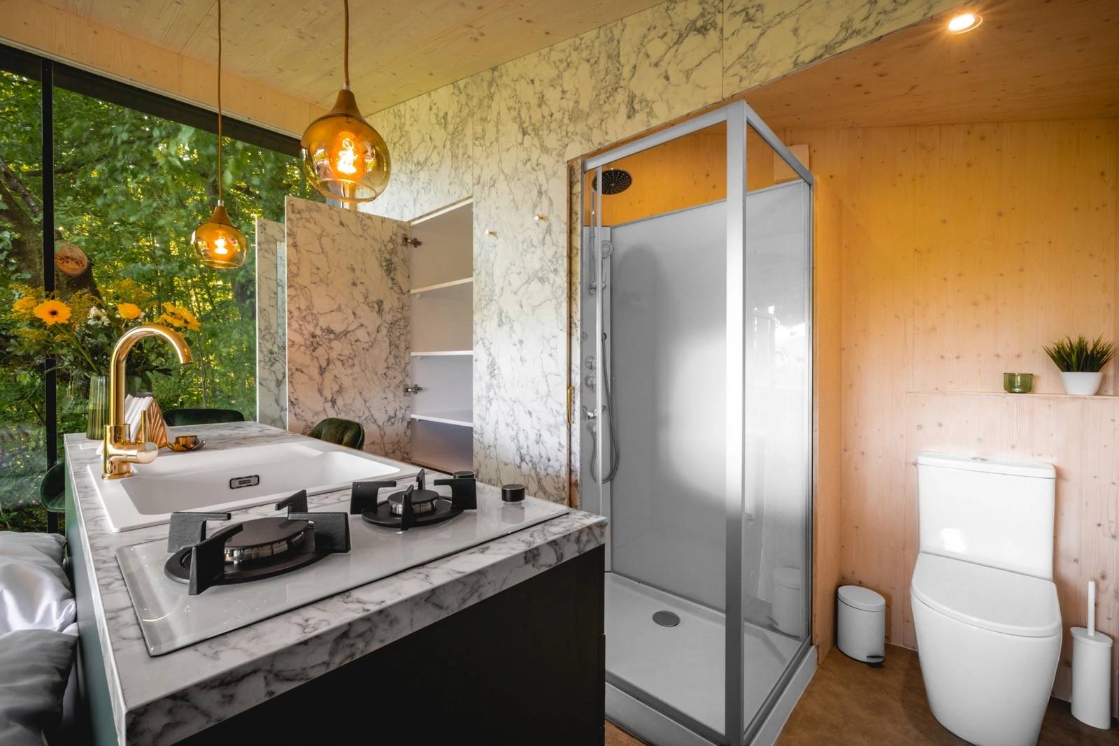 Kúpeľňa s toaletou, Kutica 4, Nová Baňa