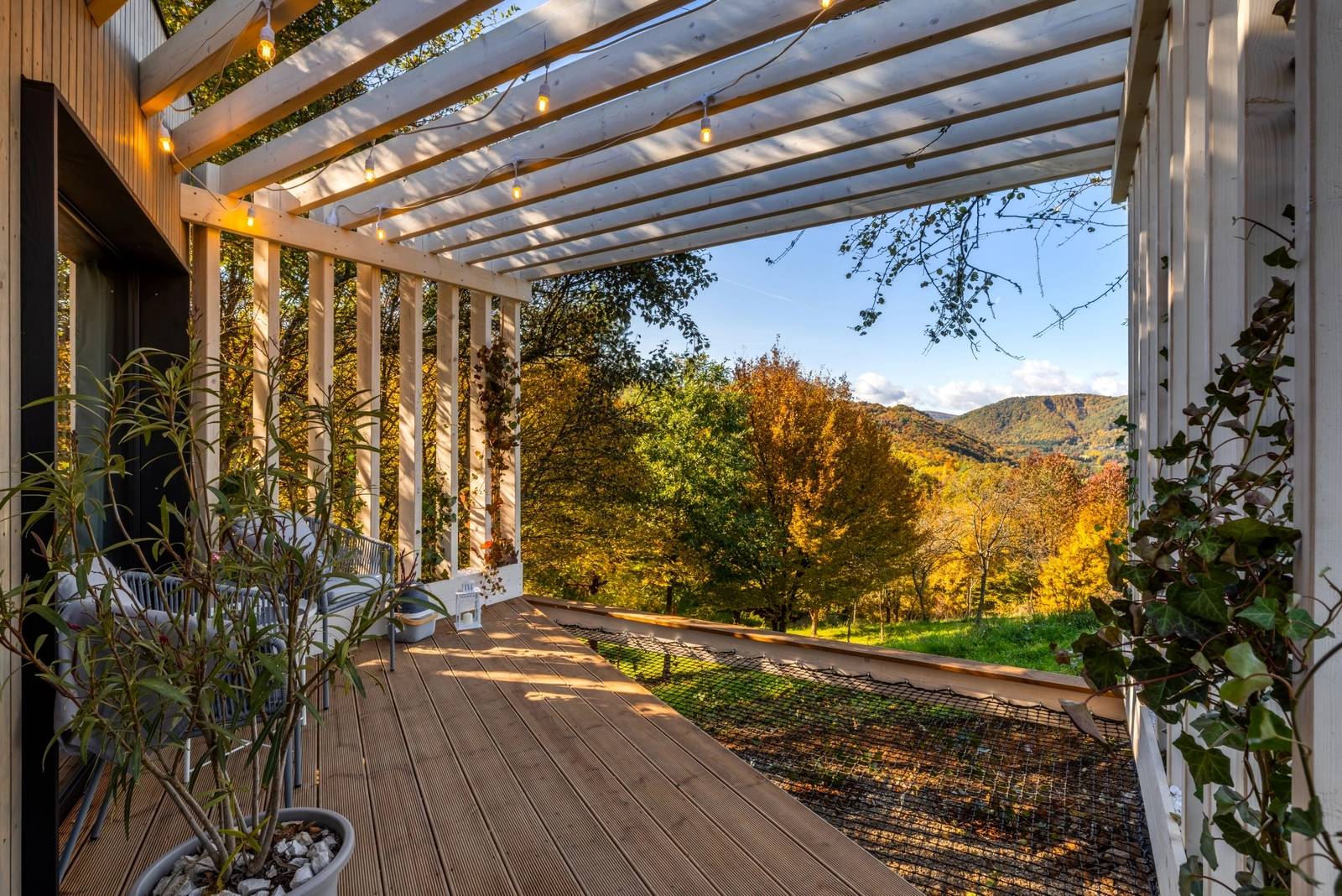 Terasa, Kutica 5, Horné Hámre