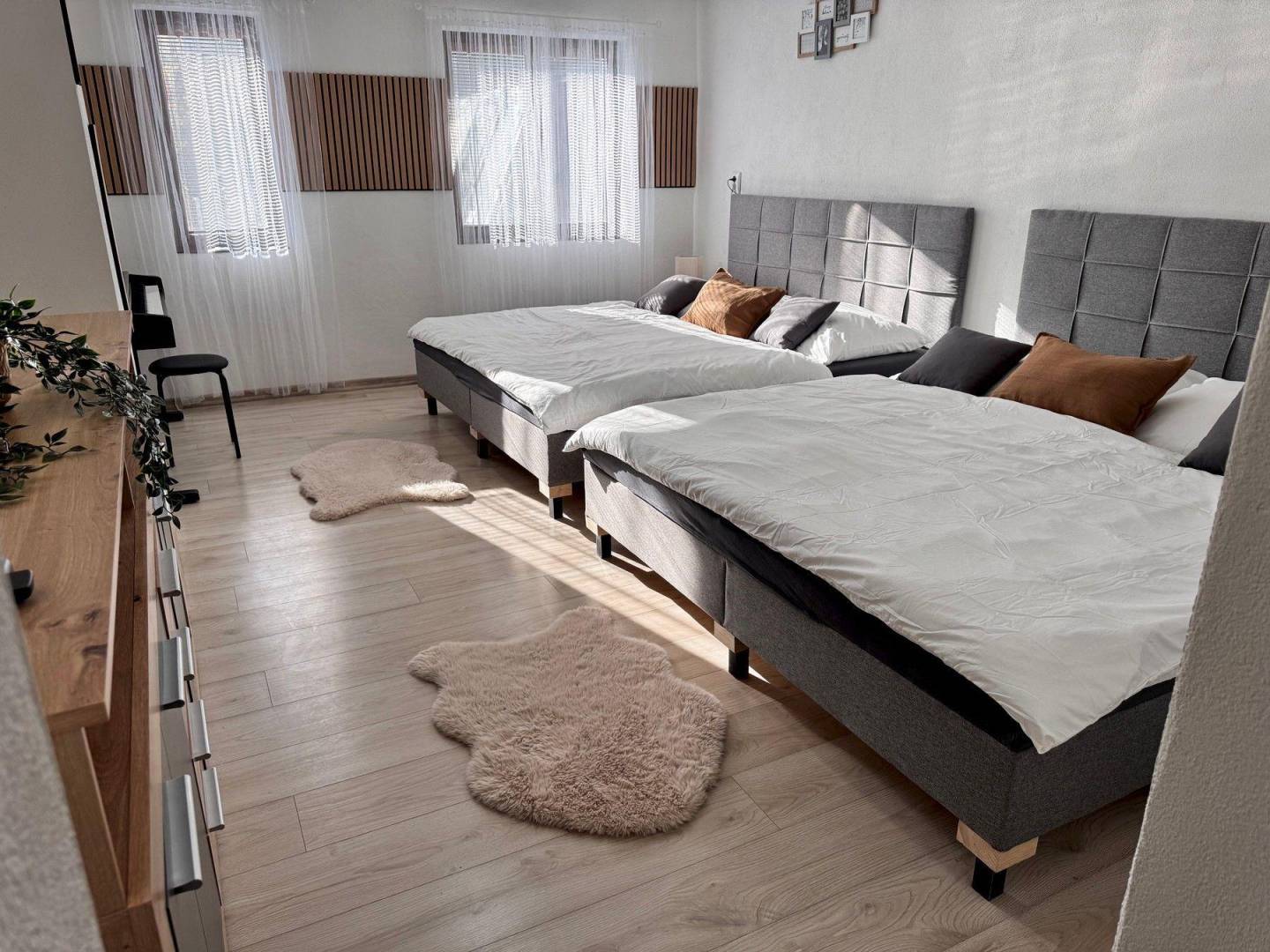 Spálňa, Chata pod Horou - Nová Baňa, Nová Baňa