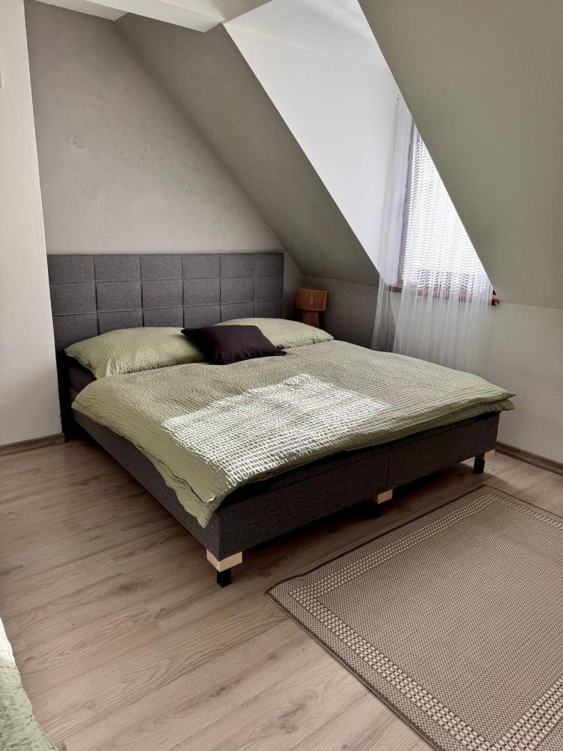 Spálňa, Chata pod Horou - Nová Baňa, Nová Baňa