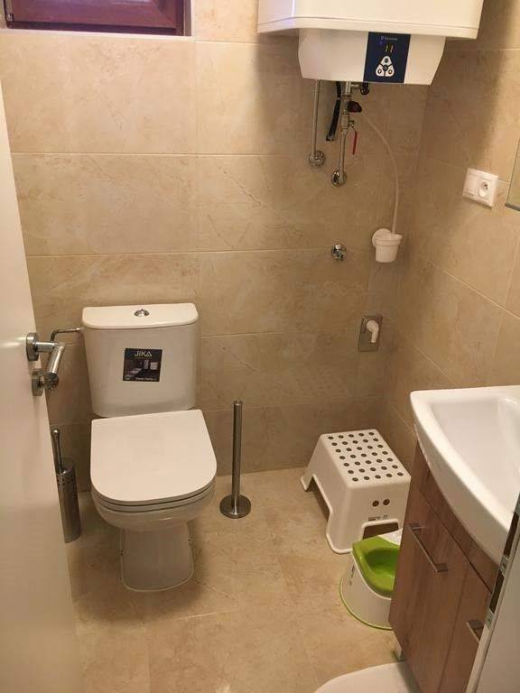 Samostatná toaleta, Villa Mia, Stará Lesná