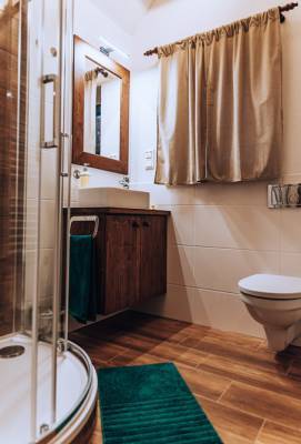 Kúpeľňa s toaletou, Chata BlueBerry, Demänovská Dolina