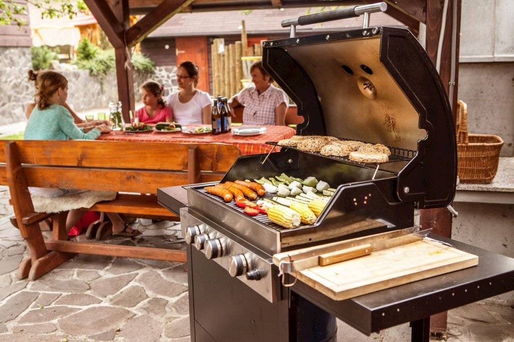 Terasa, Chata Zinka, Mýto pod Ďumbierom