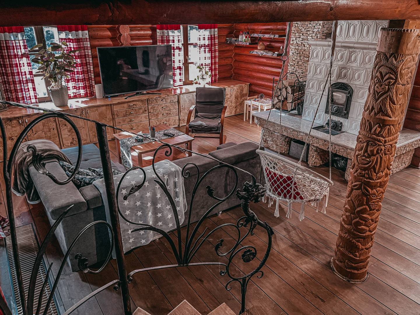 Obývačka, MEDULIENKA TREEHOUSES NOSZVAJ, Noszvaj