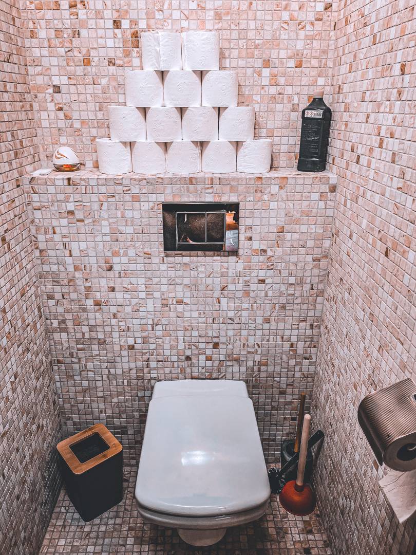 Kúpeľňa s toaletou, MEDULIENKA TREEHOUSES NOSZVAJ, Noszvaj