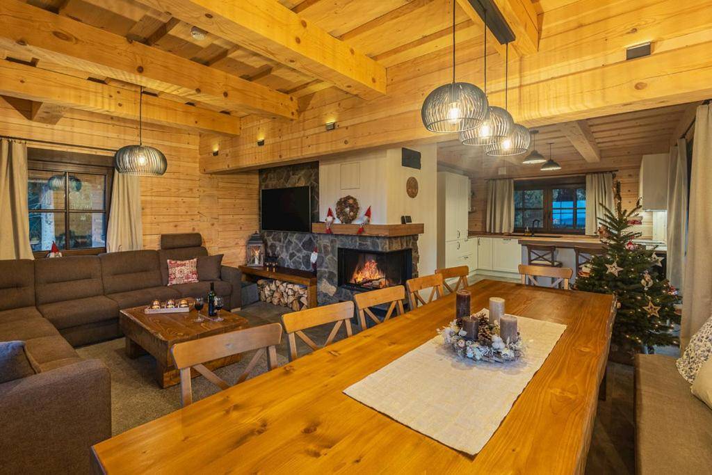 Obývačka, Drevenica Lesanka, Liptovský Mikuláš