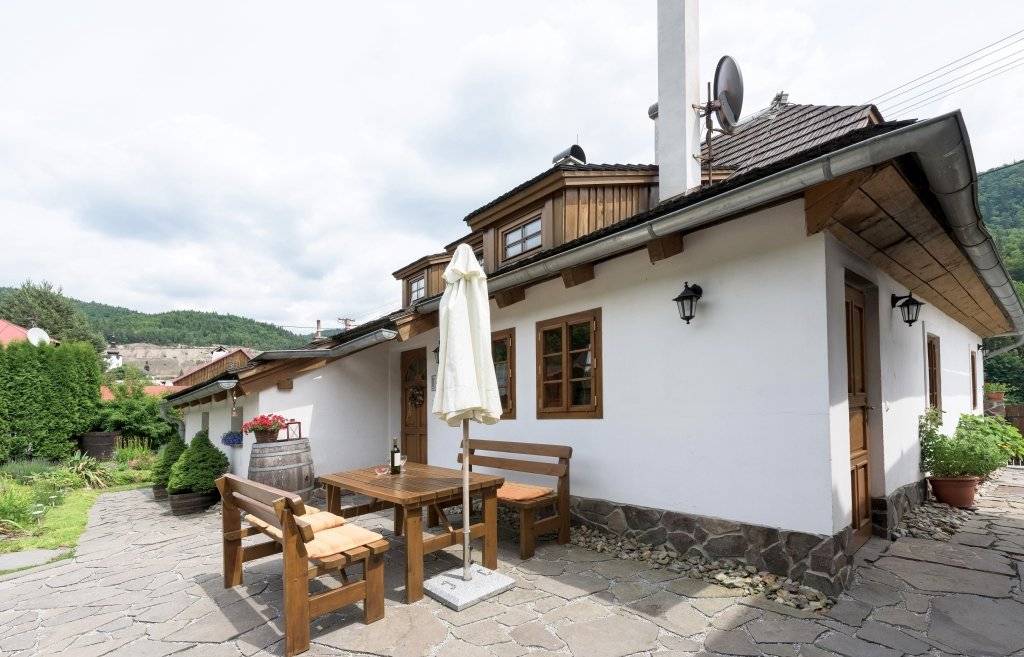 Terasa, Chalupa Katarína, Špania Dolina